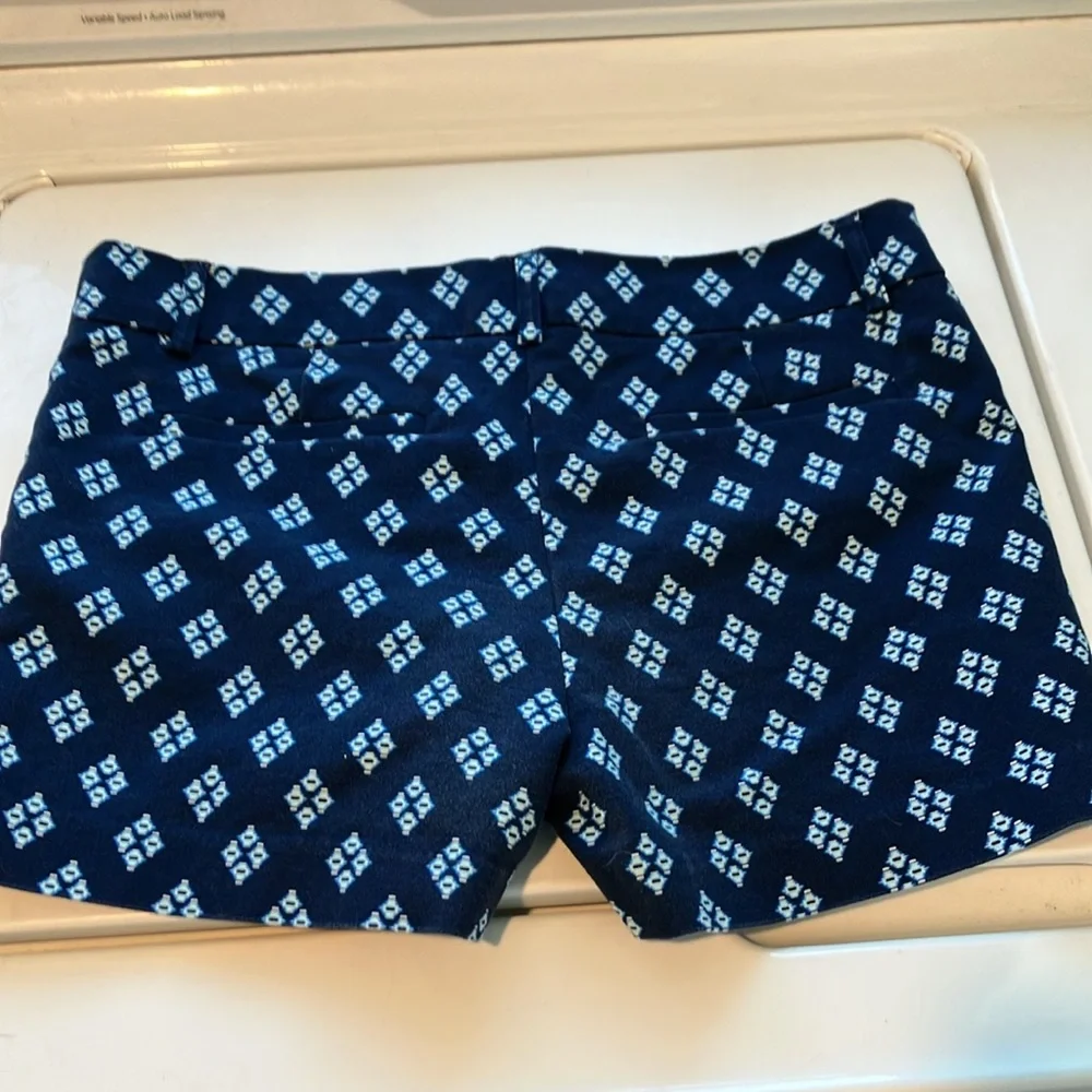 Navy Blue Patterned zip & button short Shorts kenar size 6 preppy boating beach